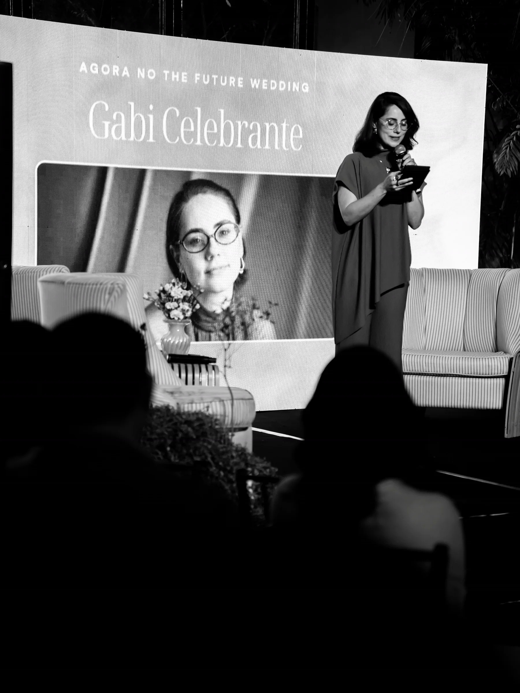 Cerimônia conduzida por Gabi Lima